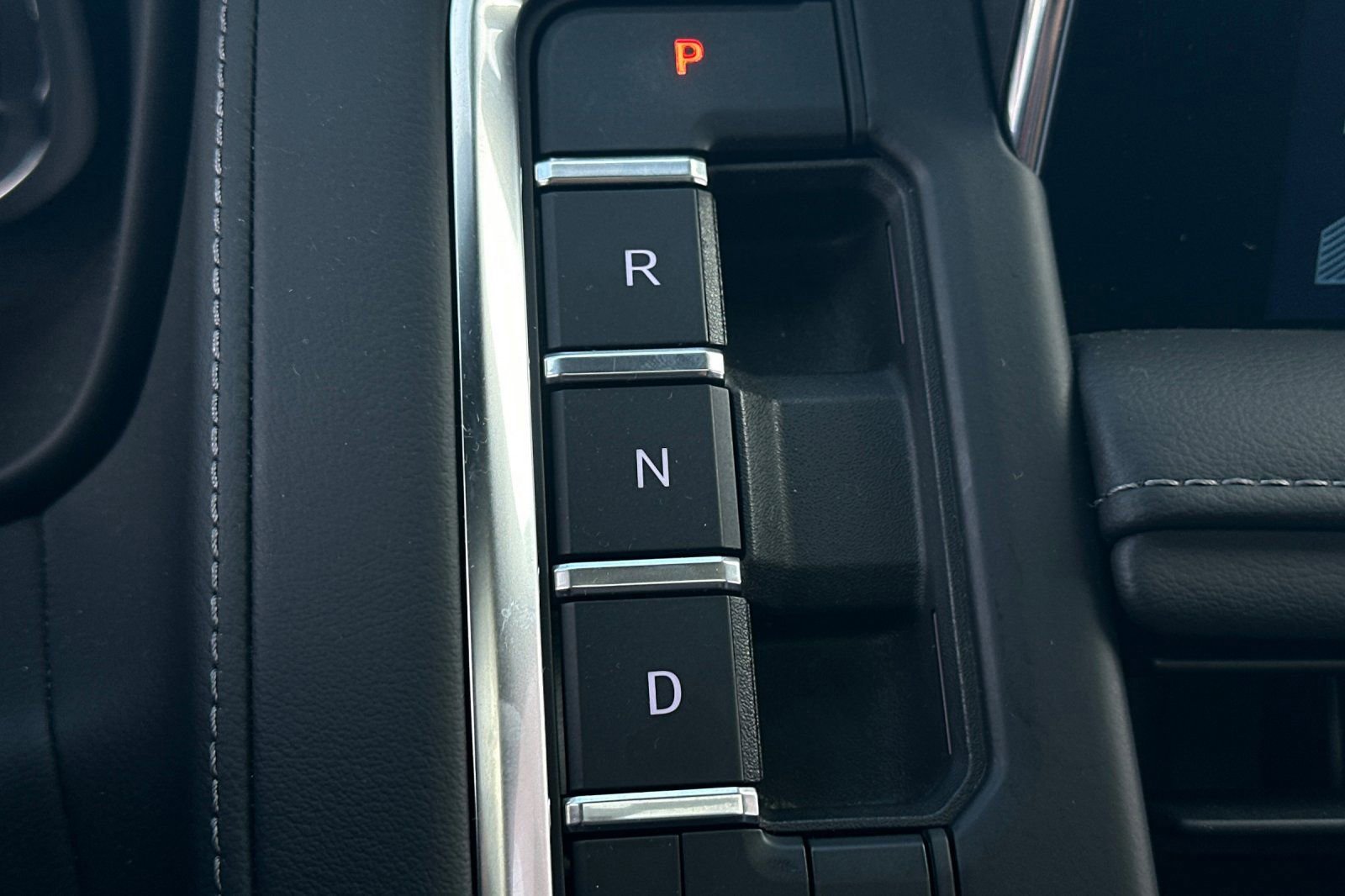 Used 2022 Chevrolet Tahoe LT w/ Luxury Package image 24