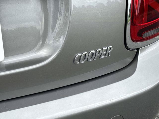 Used 2020 MINI Cooper 4-Door Hardtop FWD image 10