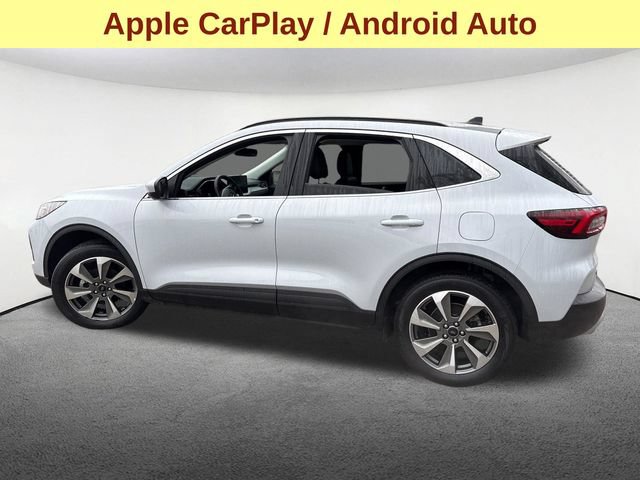 Certified 2025 Ford Escape Platinum AWD/4WD image 7