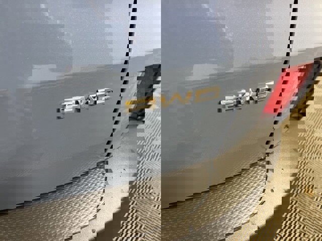 Certified 2025 Ford Escape Platinum image 12