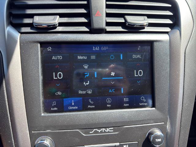 Certified 2020 Ford Fusion SE FWD image 18