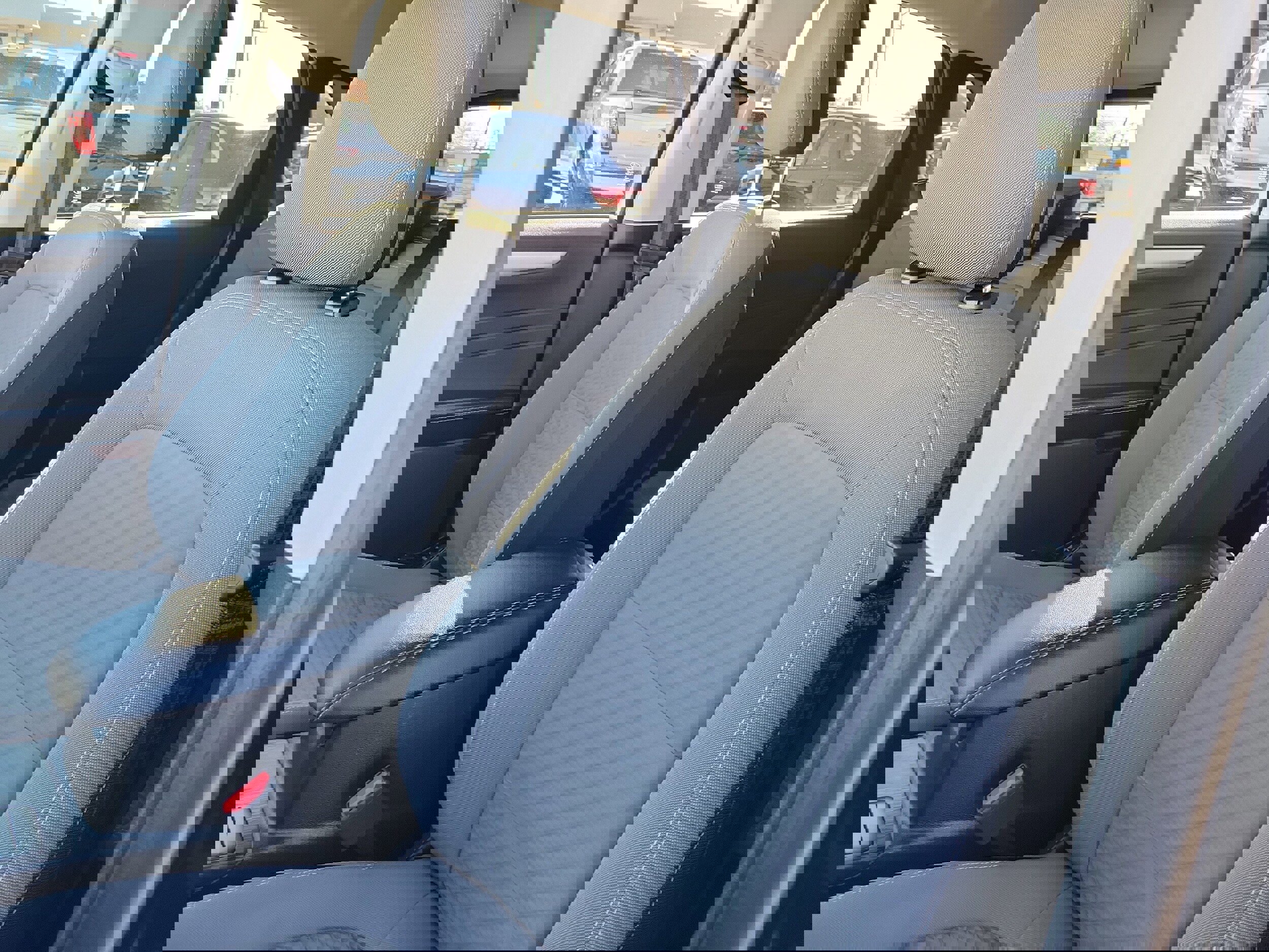 Certified 2022 Ford Escape SE w/ SE Sport Appearance Package image 21