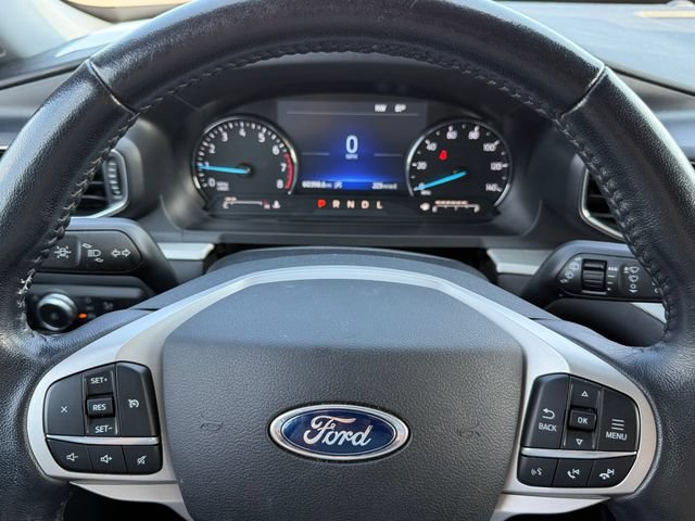 Certified 2021 Ford Explorer XLT w/ Equipment Group 202A AWD/4WD image 19