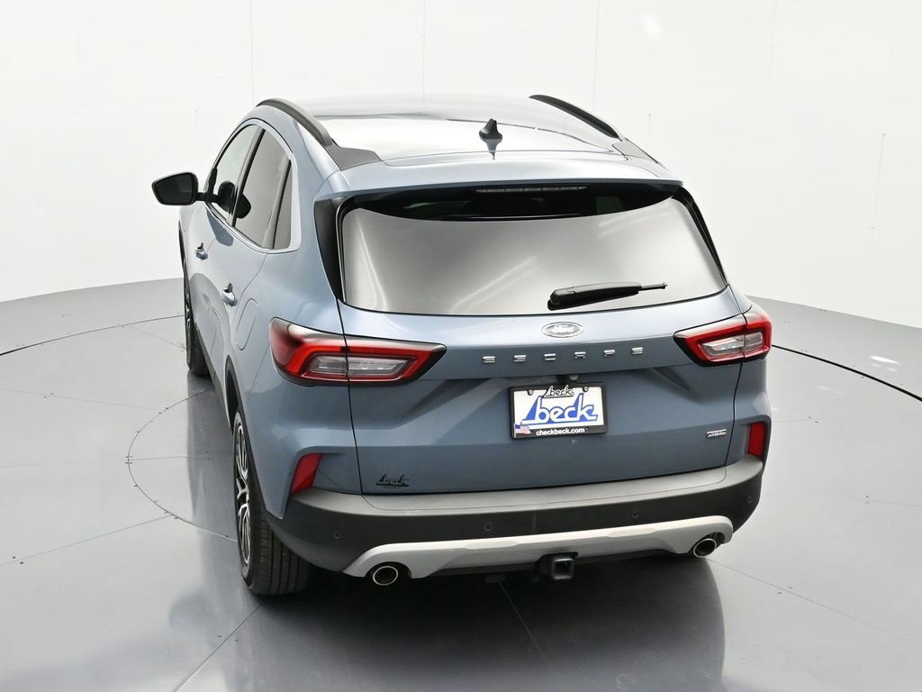 Certified 2025 Ford Escape SE w/ Class II Trailer Tow Package image 8