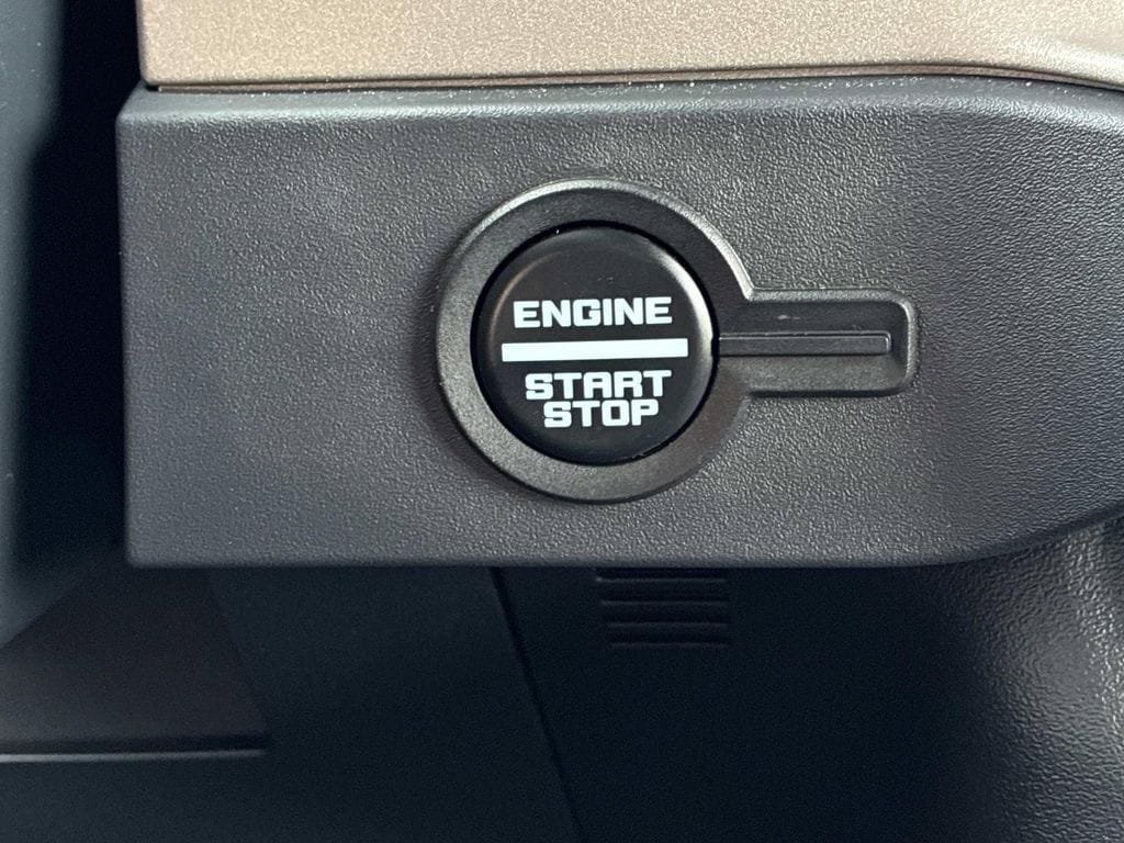Certified 2025 Ford Bronco Outer Banks AWD/4WD image 28