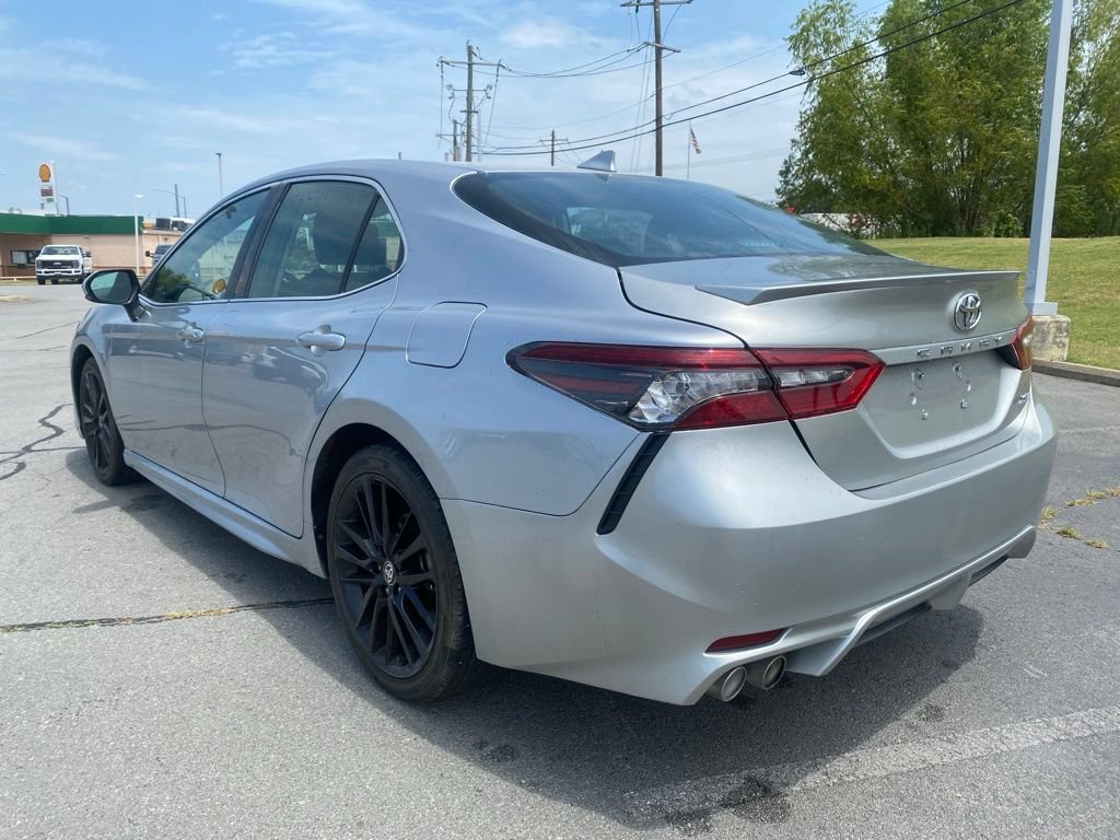 Used 2024 Toyota Camry XSE FWD image 5