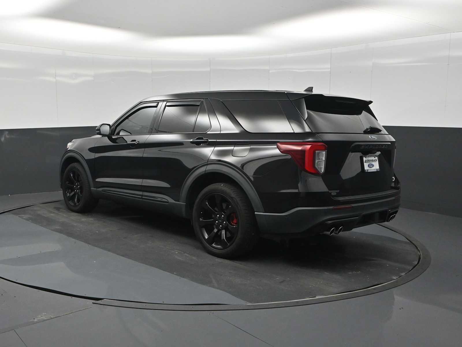 Certified 2021 Ford Explorer ST w/ Equipment Group 401A AWD/4WD image 6