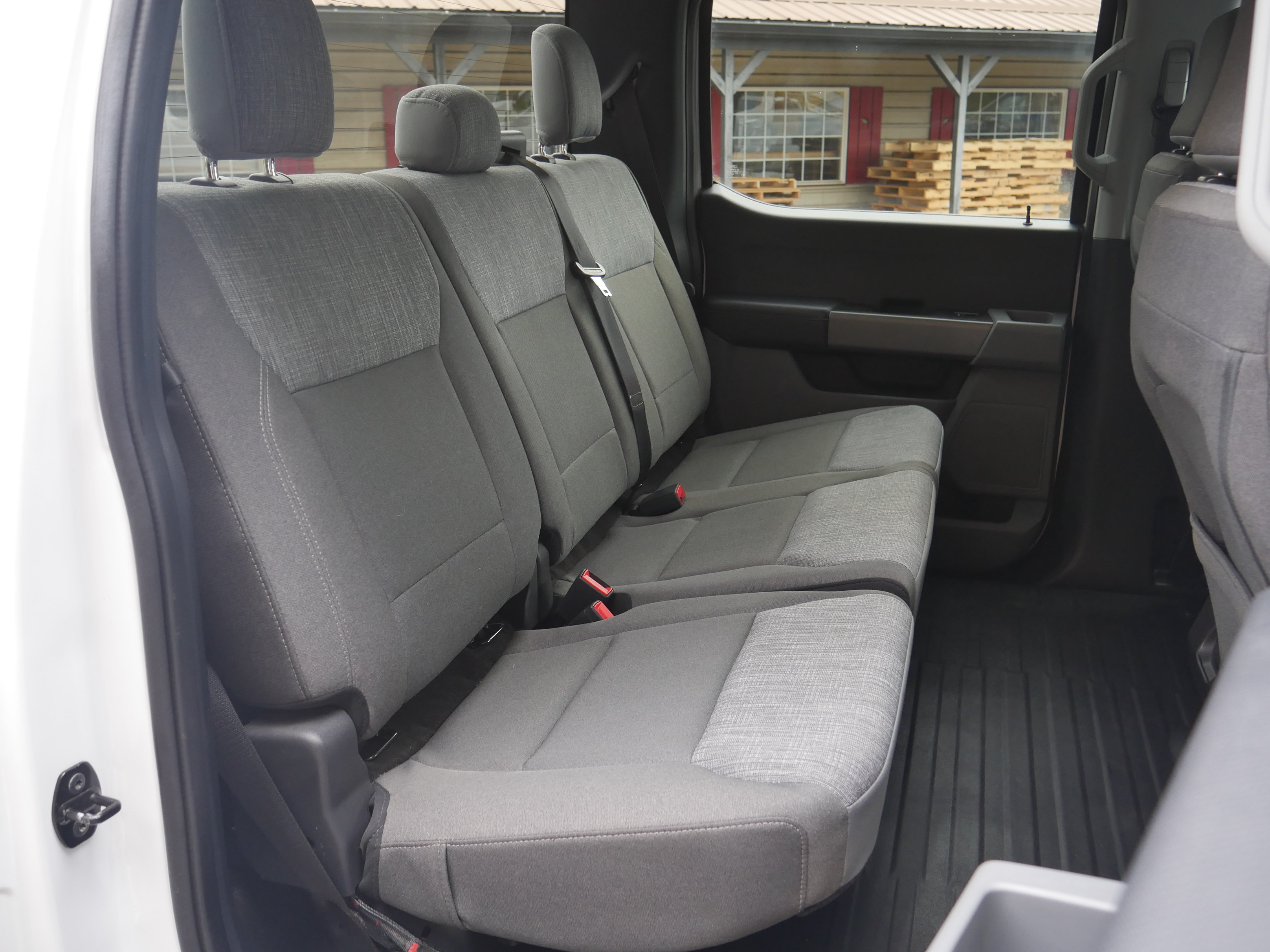 Certified 2022 Ford F150 XLT w/ XTR Package AWD/4WD image 27