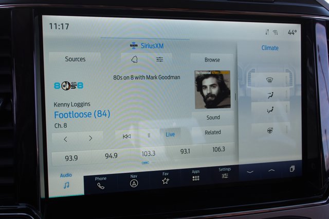 Certified 2022 Ford F250 Lariat w/ Lariat Ultimate Package image 28