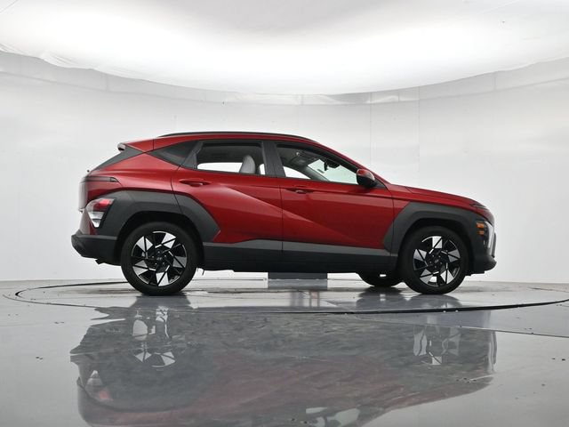 Used 2025 Hyundai Kona SEL FWD image 34