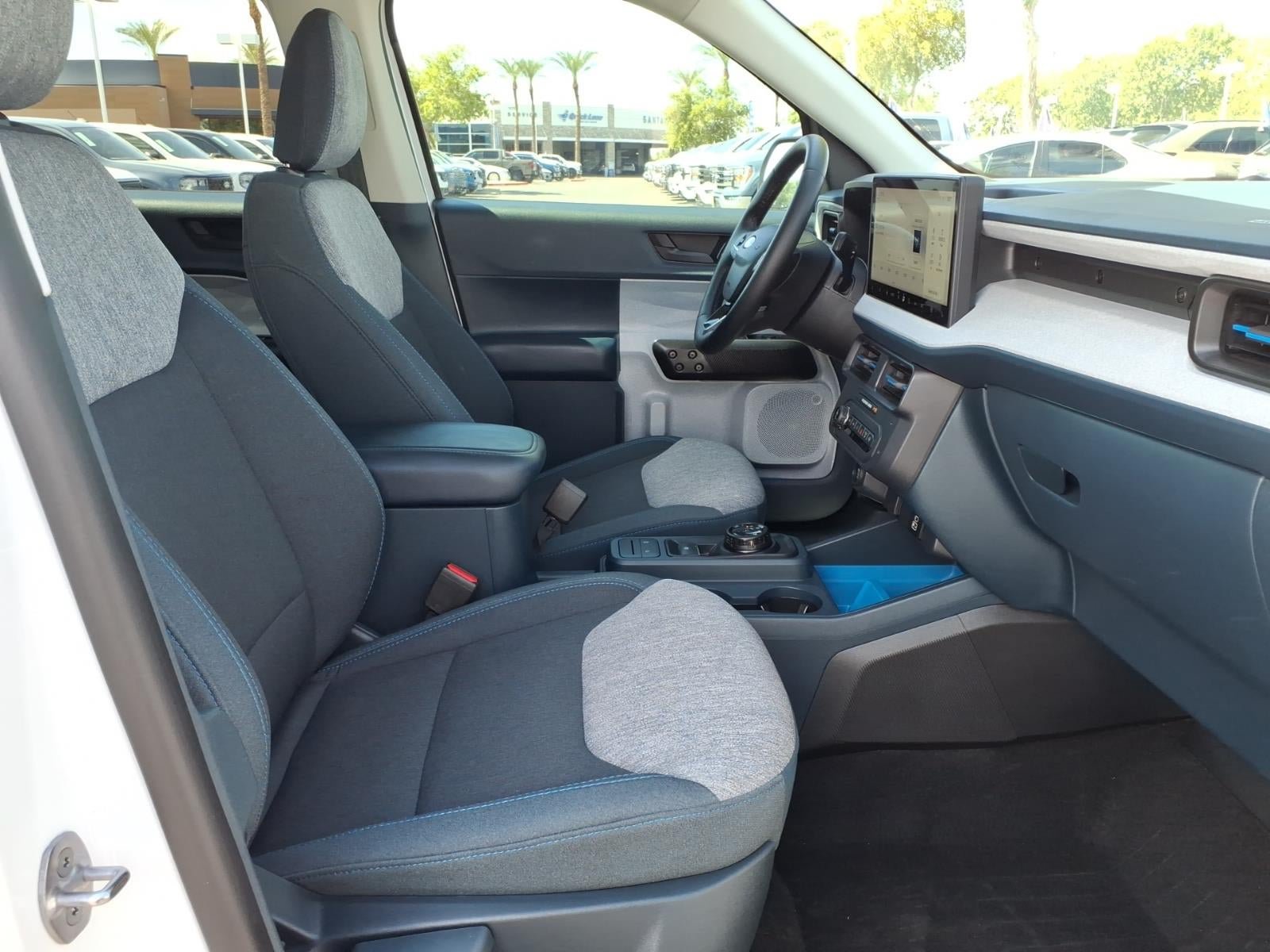 Certified 2025 Ford Maverick XLT w/ XLT Luxury Package AWD/4WD image 11