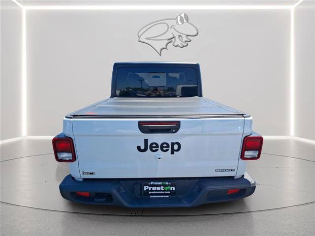 Used 2020 Jeep Gladiator Sport AWD/4WD image 4