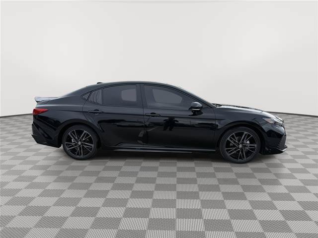 Used 2025 Toyota Camry XSE FWD image 8