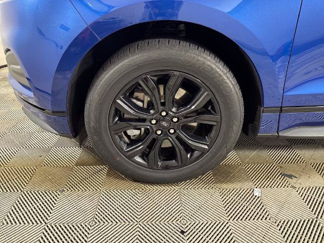 Certified 2024 Ford Edge SE w/ Black Appearance Package AWD/4WD image 7