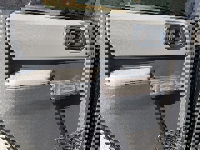 Certified 2022 Ford Bronco Black Diamond image 28