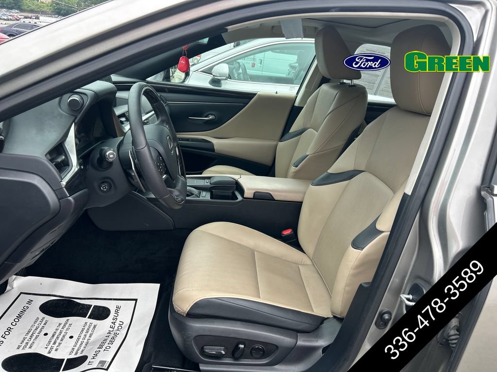 Used 2021 Lexus ES 350 w/ Premium Package FWD image 9