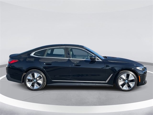 Used 2023 BMW i4 eDrive35 w/ Premium Package image 2