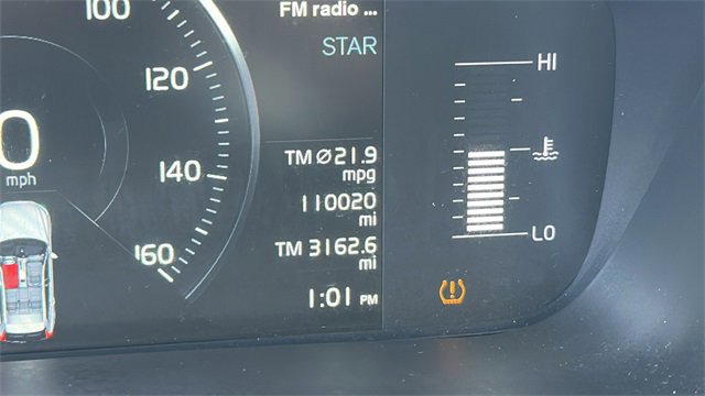 Used 2019 Volvo XC60 T5 Momentum image 27