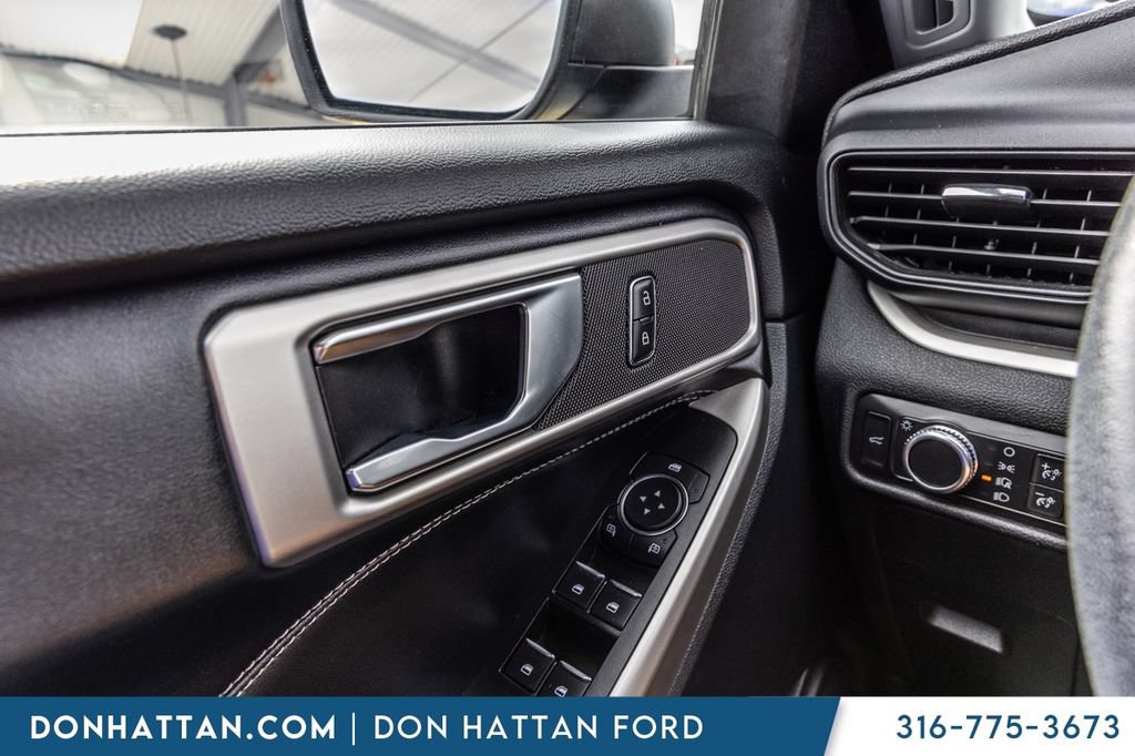 Certified 2021 Ford Explorer XLT AWD/4WD image 12