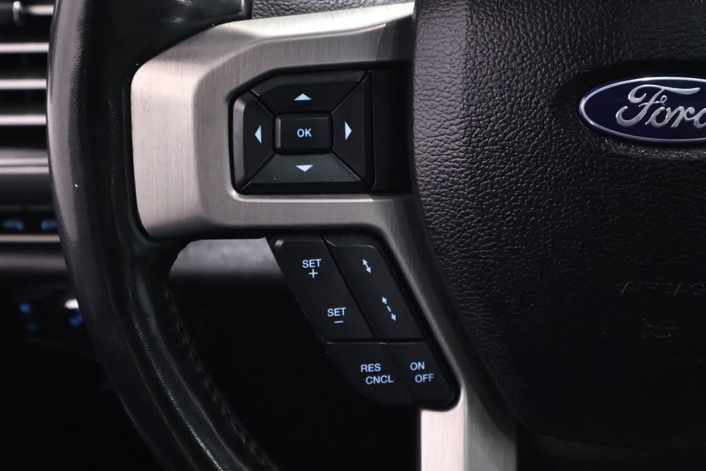 Certified 2019 Ford F450 Platinum w/ Platinum Ultimate Package AWD/4WD image 27