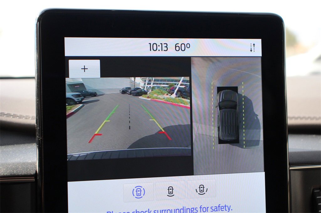 Certified 2021 Ford Explorer Platinum w/ Equipment Group 601A image 34