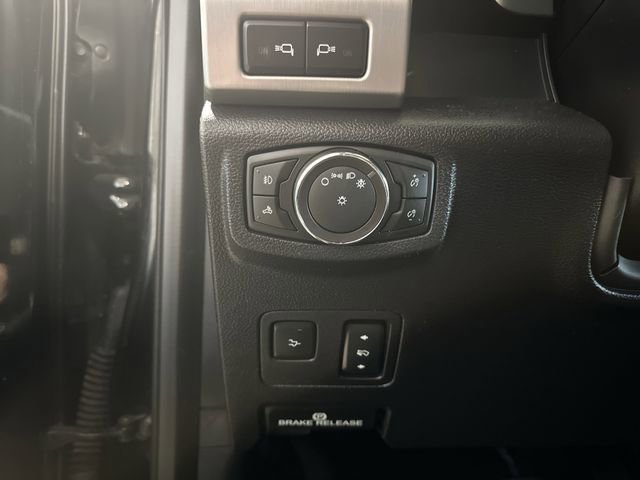 Certified 2018 Ford F350 Platinum w/ Platinum Ultimate Package image 26