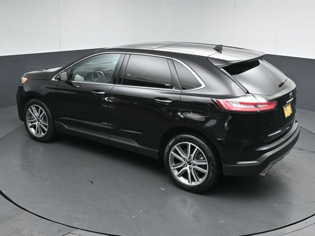 Certified 2024 Ford Edge Titanium AWD/4WD image 47