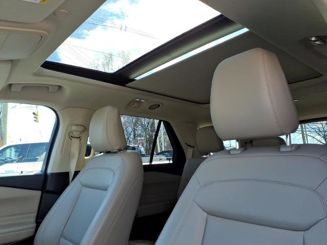 Certified 2023 Ford Explorer XLT w/ Equipment Group 202A image 20