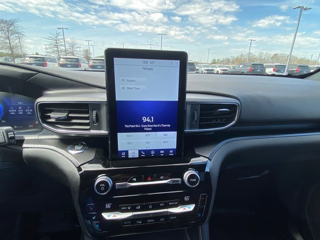 Certified 2021 Ford Explorer ST w/ Equipment Group 401A image 15