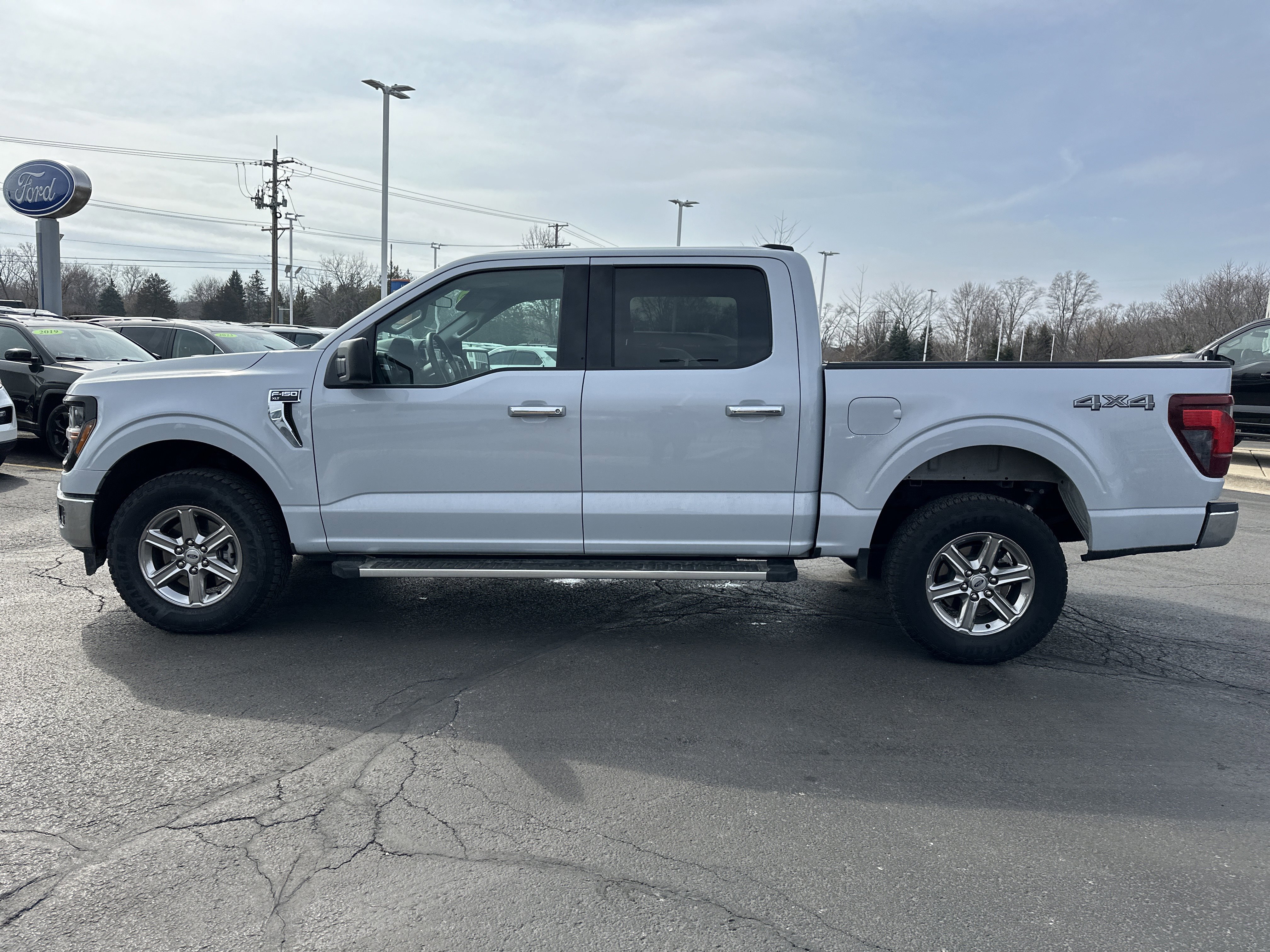 Certified 2025 Ford F150 XLT w/ Equipment Group 301A Standard image 6