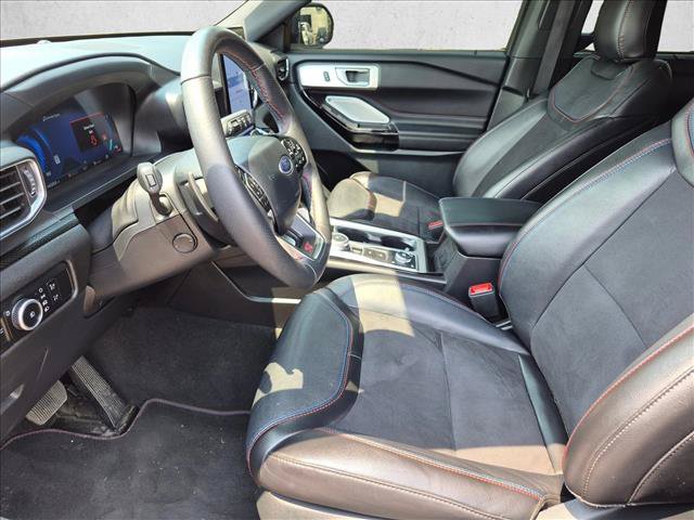 Certified 2024 Ford Explorer ST w/ Equipment Group 401A AWD/4WD image 11