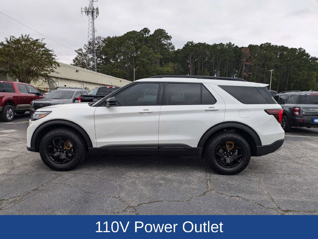 Certified 2026 Ford Explorer Tremor AWD/4WD image 7