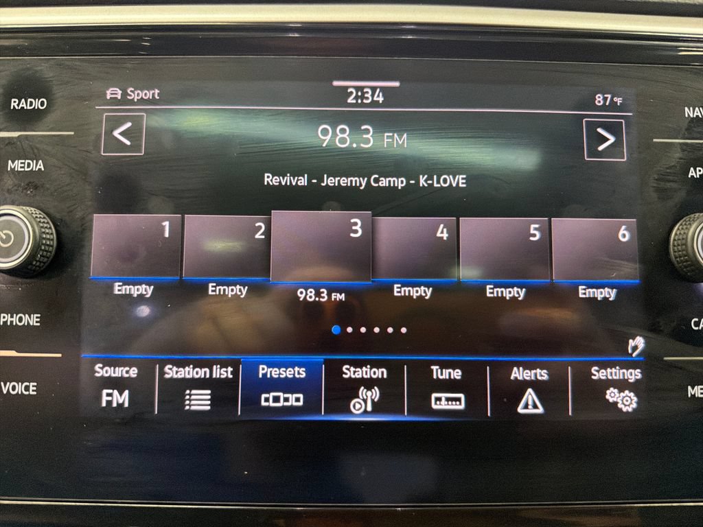 Used 2021 Volkswagen Atlas SEL Premium AWD/4WD image 26