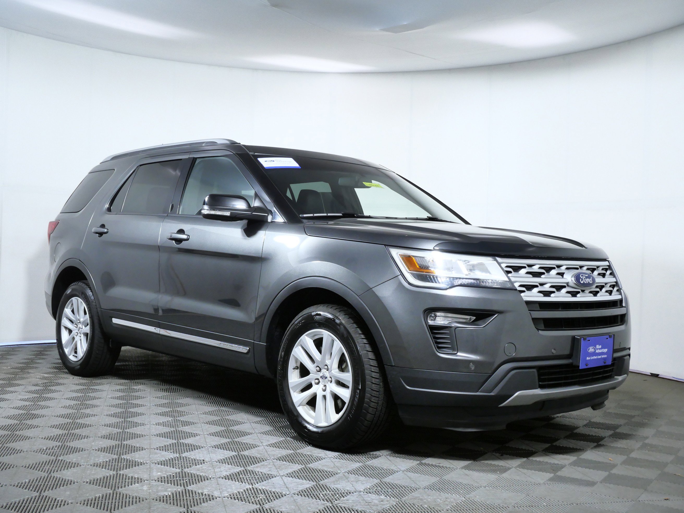 Certified 2018 Ford Explorer XLT w/ Equipment Group 202A