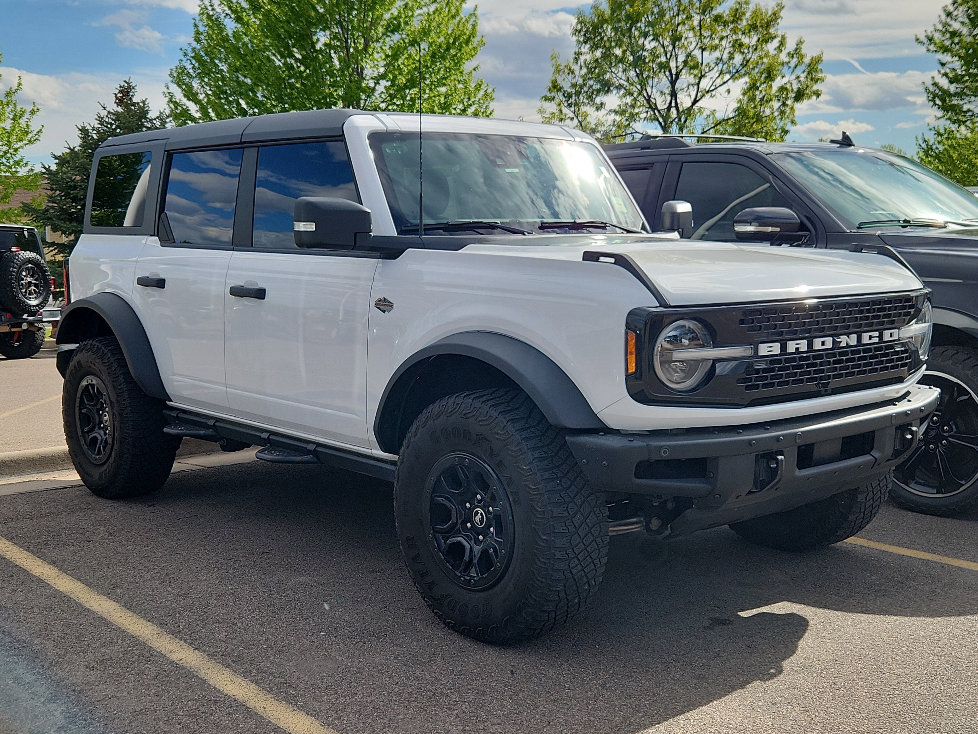 Certified 2023 Ford Bronco Wildtrak AWD/4WD image 4