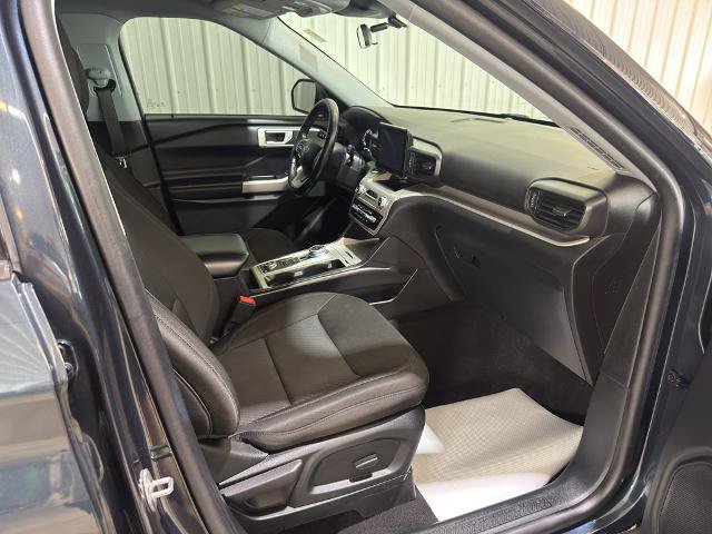Certified 2023 Ford Explorer XLT AWD/4WD image 32