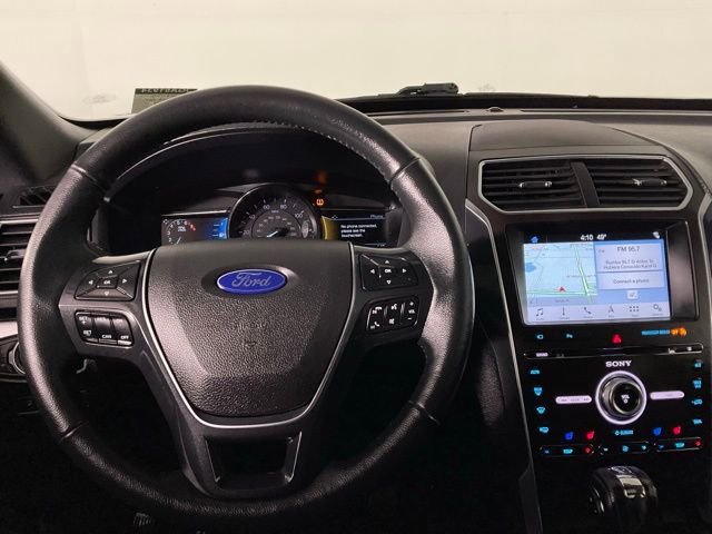 Certified 2018 Ford Explorer Limited image 18
