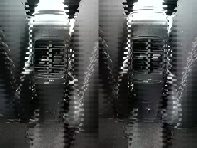 Certified 2025 Ford Escape Platinum image 18