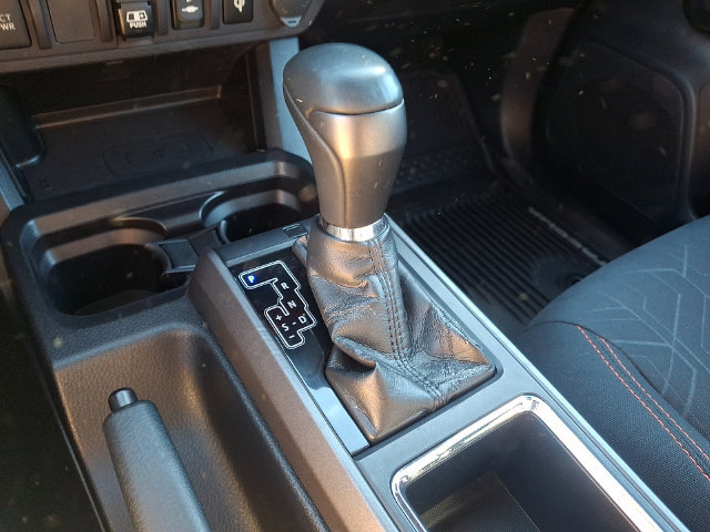 Used 2019 Toyota Tacoma TRD Off-Road AWD/4WD image 15