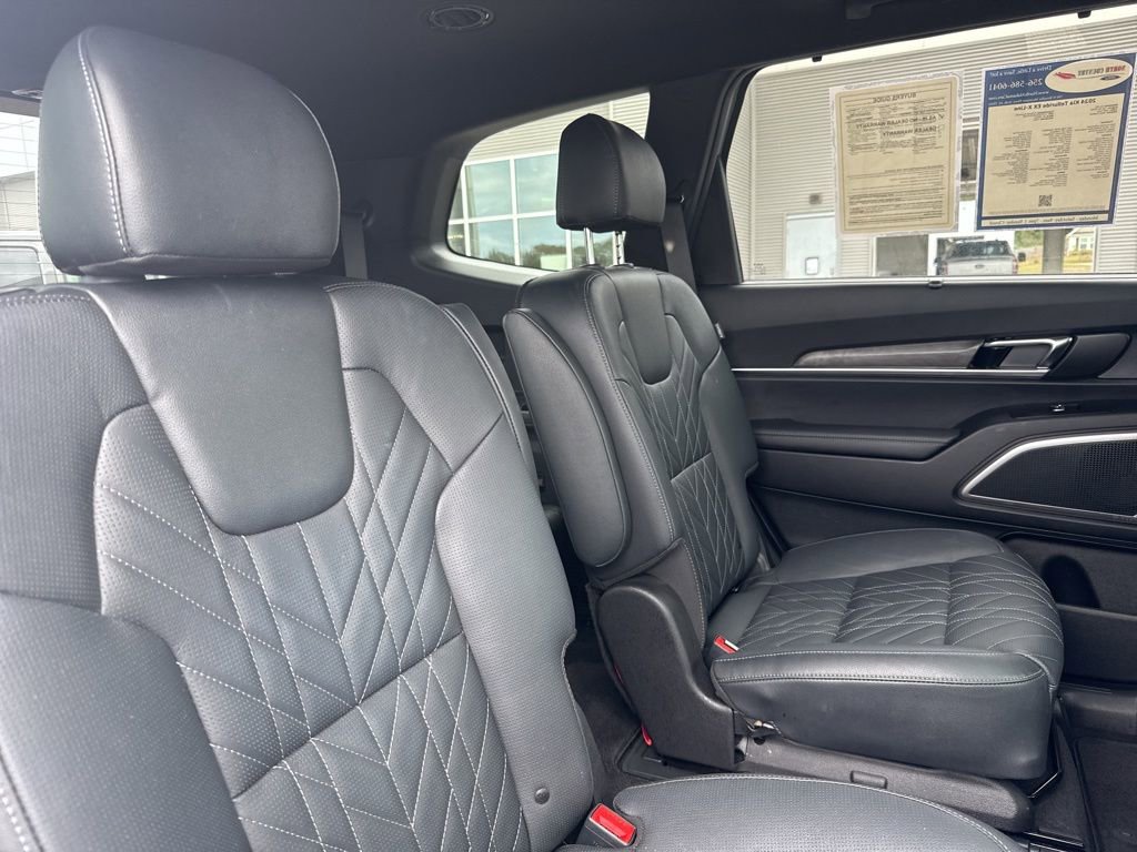 Used 2024 Kia Telluride EX X-Line image 32