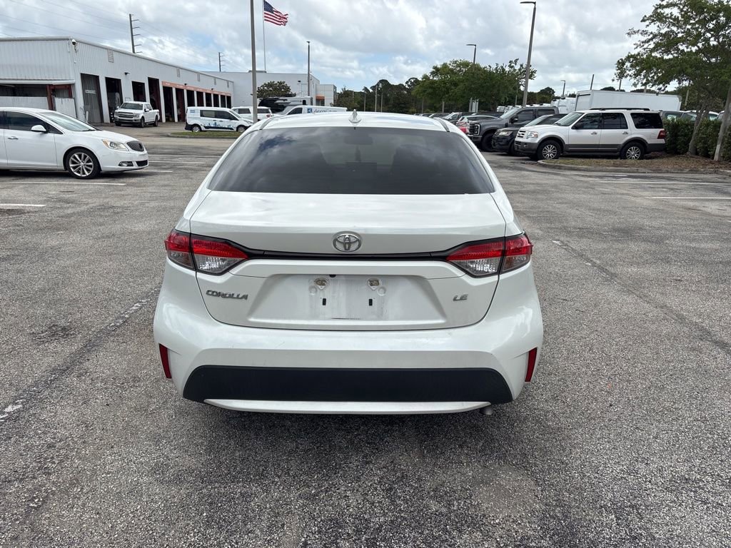 Used 2020 Toyota Corolla LE image 5