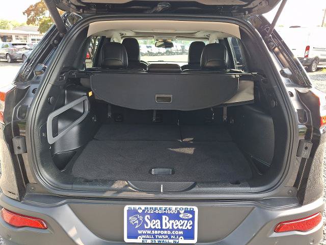Used 2018 Jeep Cherokee Limited AWD/4WD image 29