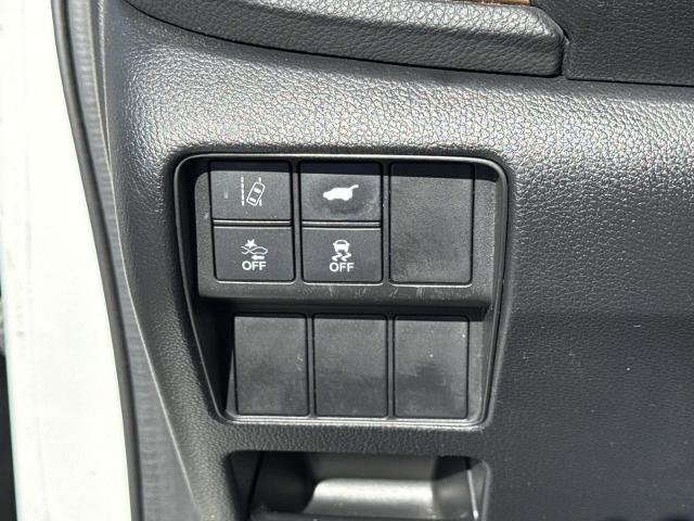Used 2018 Honda CR-V Touring image 18