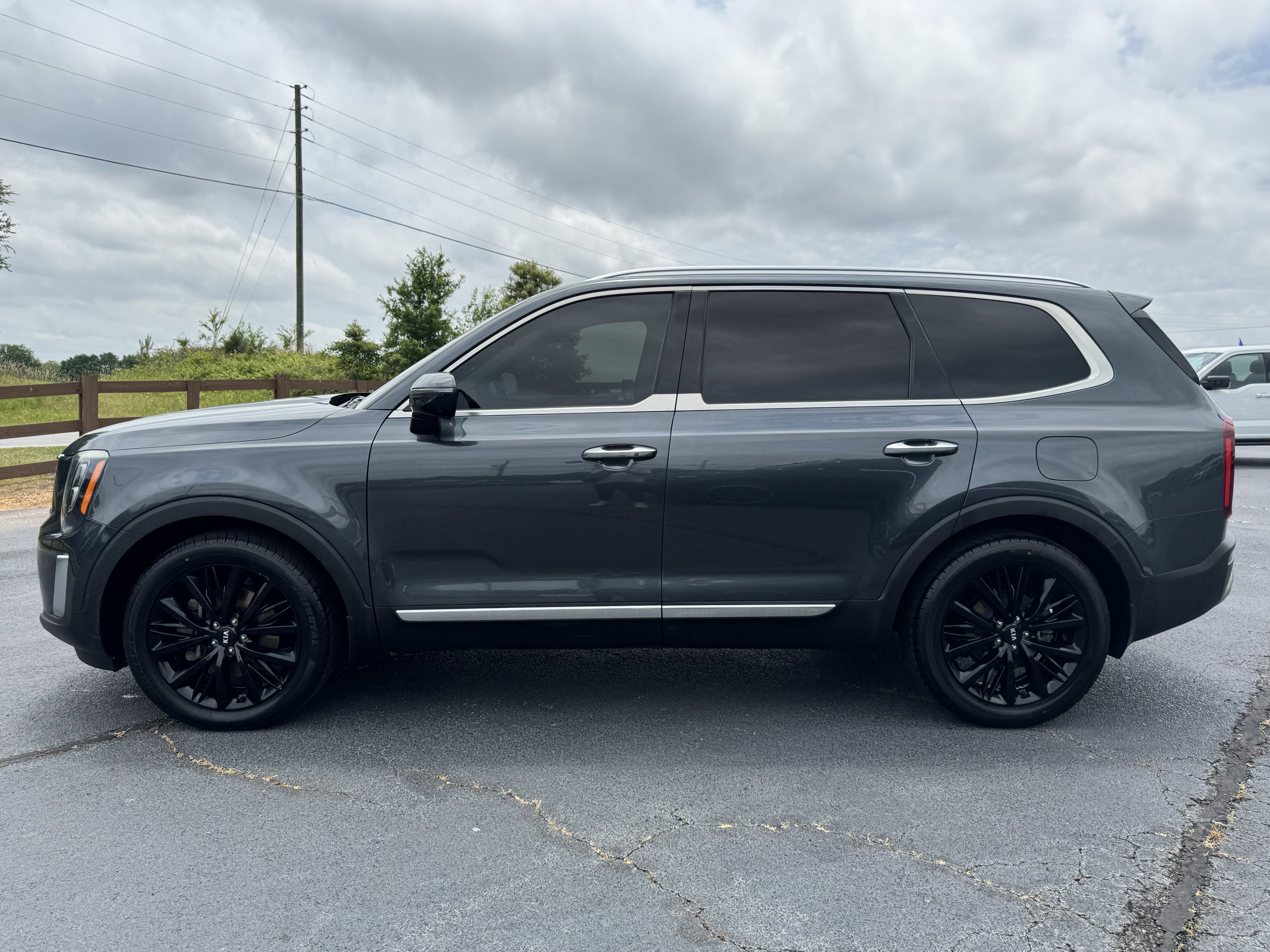 Used 2020 Kia Telluride SX FWD image 8