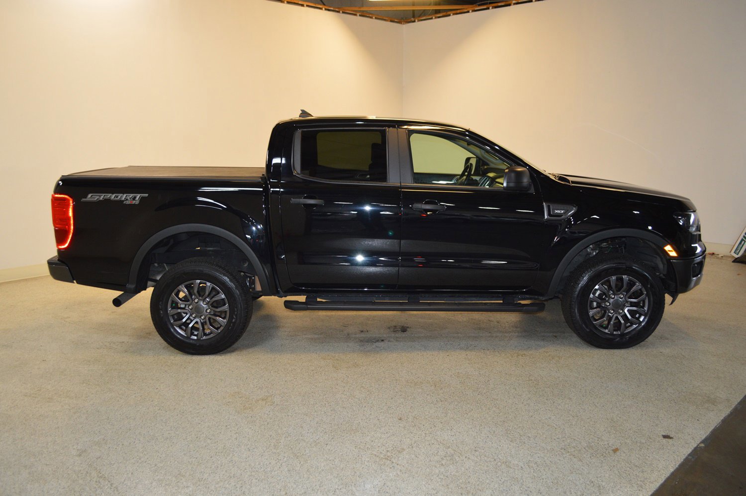 Certified 2022 Ford Ranger XLT w/ Equipment Group 302A High image 6