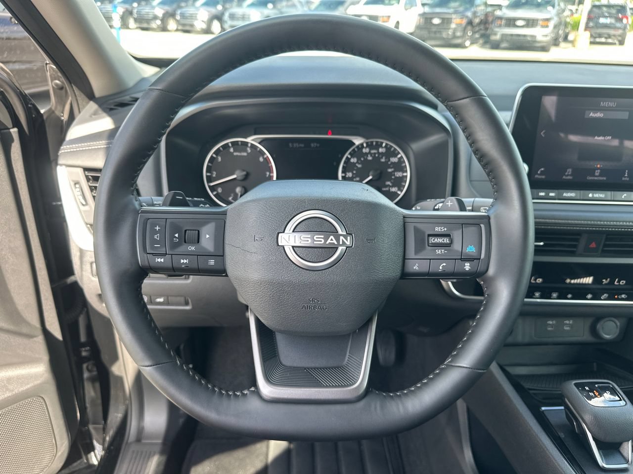 Used 2025 Nissan Rogue SV FWD image 26