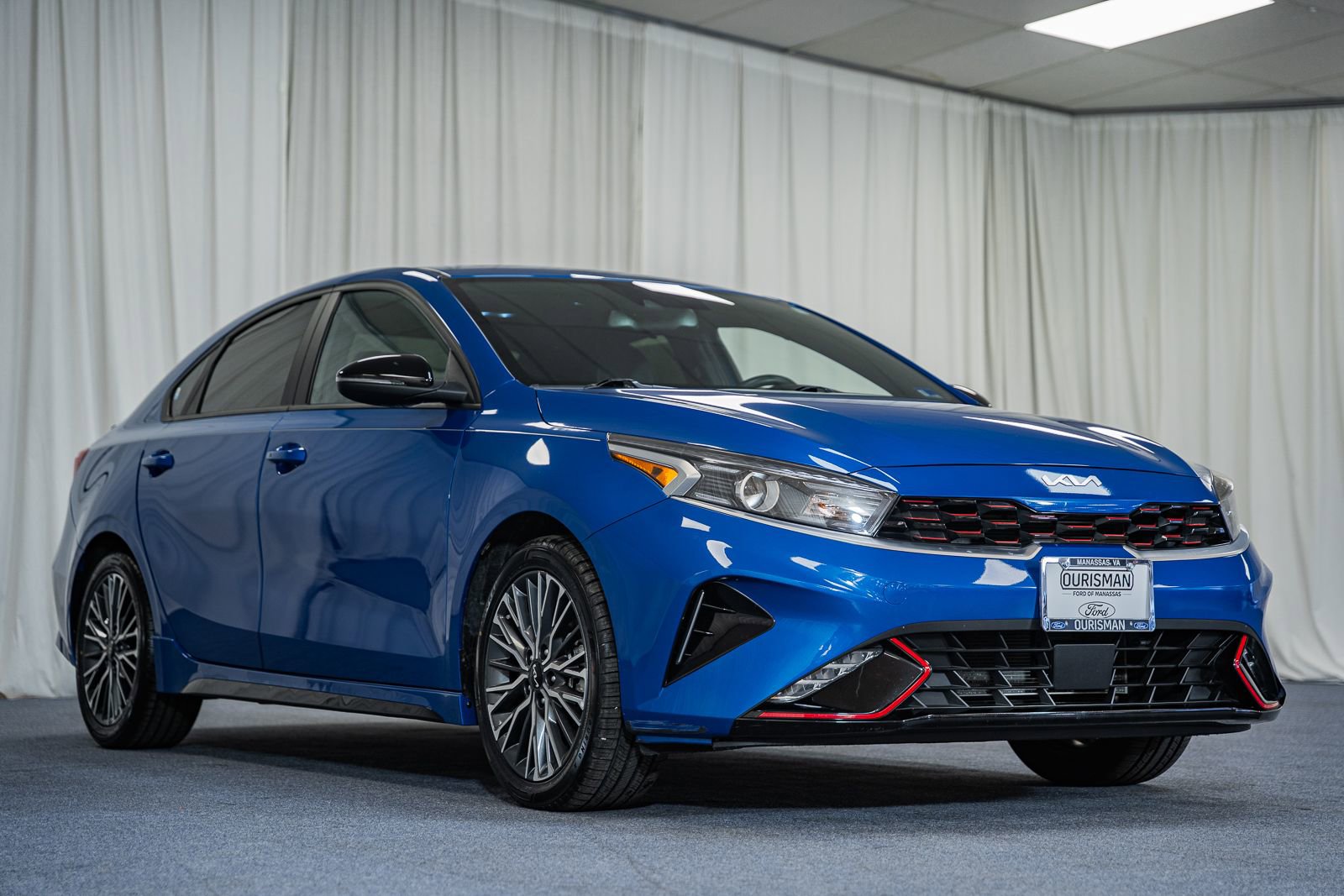 Used 2023 Kia Forte GT-Line w/ GT-Line Premium Package image 1