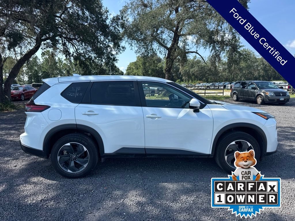 Used 2025 Nissan Rogue SV AWD/4WD image 8