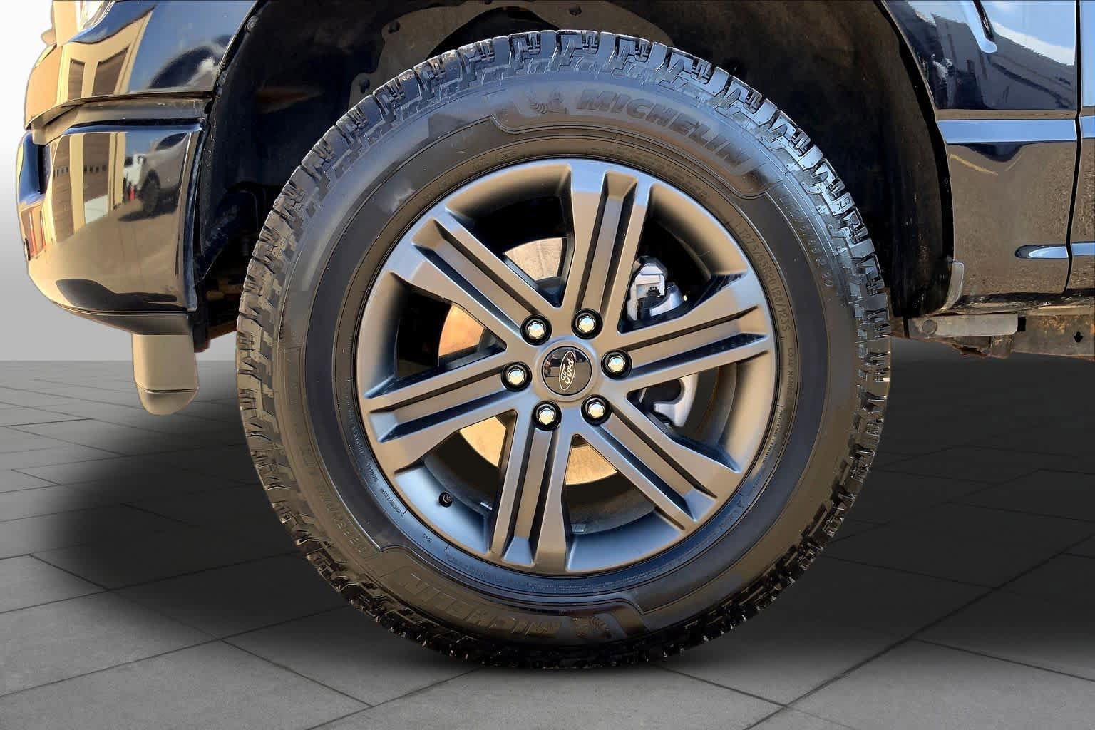 Certified 2022 Ford F150 Lariat AWD/4WD image 11