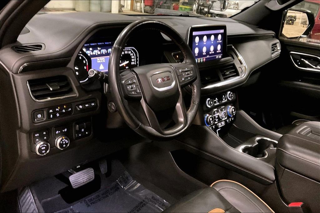 Used 2021 GMC Yukon AT4 w/ AT4 Premium Plus Package AWD/4WD image 13